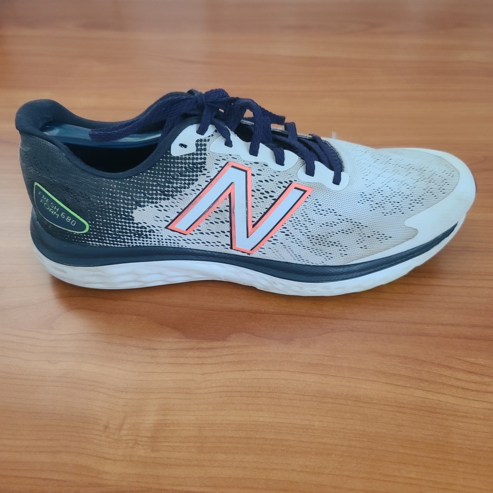 New Balance Fresh Foam 680 V7 Sneakers‎ Mens Gray Athletic Shoes Sz 9